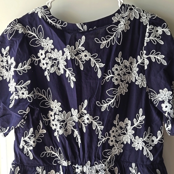 Loft Floral Embroidered Dress - Picture 6 of 9